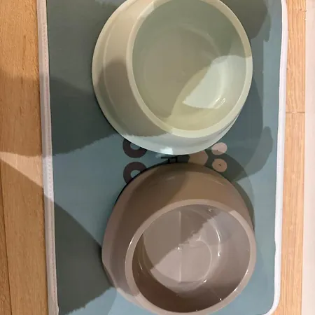 La Cour Des Bancs Apartment *